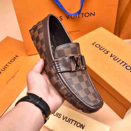 Sapatos da louis store vuitton